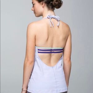 𝅺LULULEMON Alight Halter